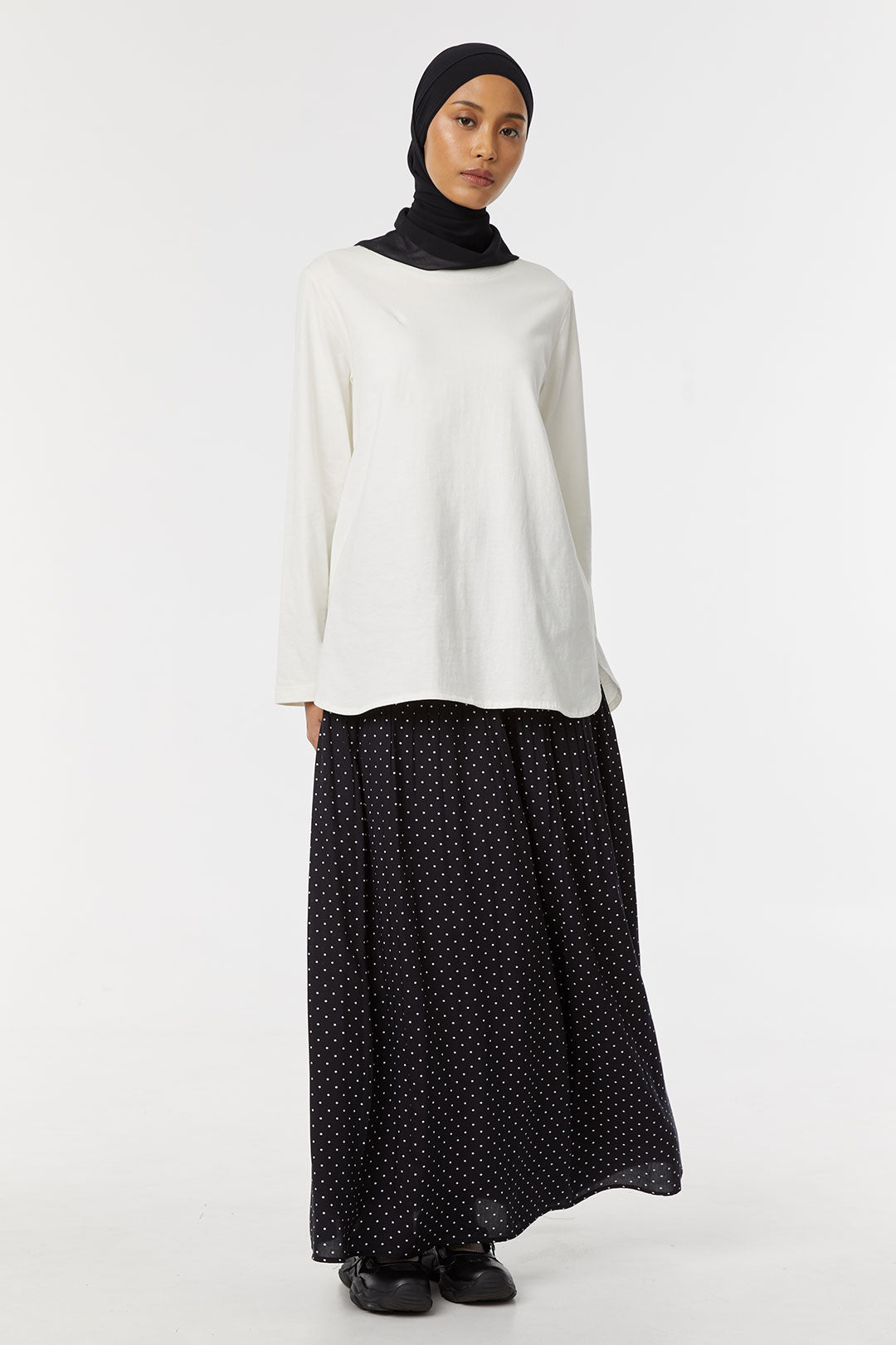 Offwhite Adani