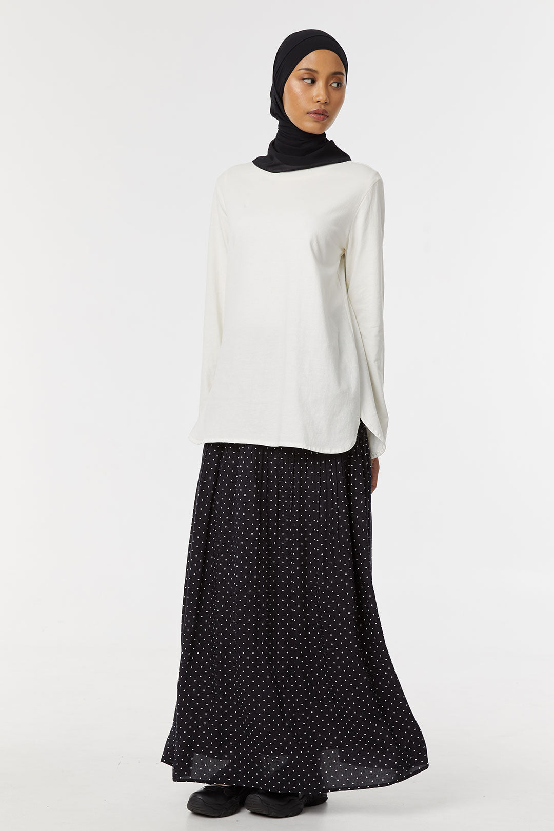 Offwhite Adani