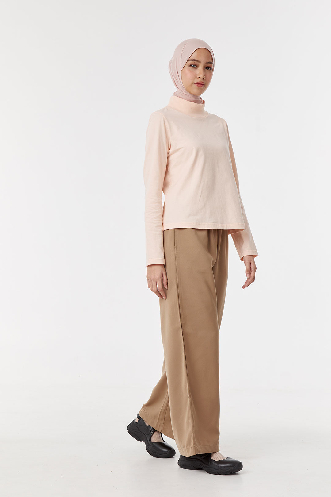Peach Nararya