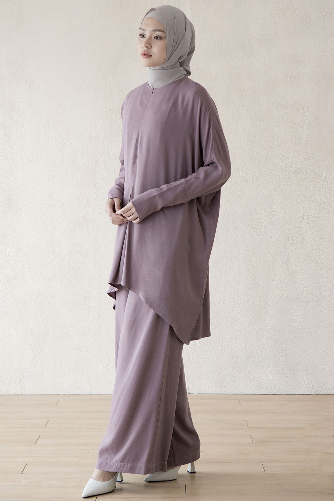 Dark Mauve Senja