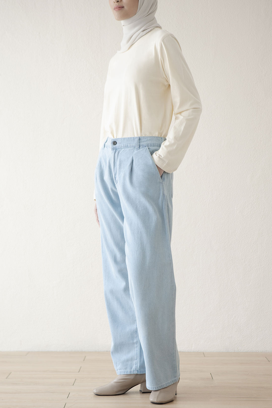 Light Blue Asraya