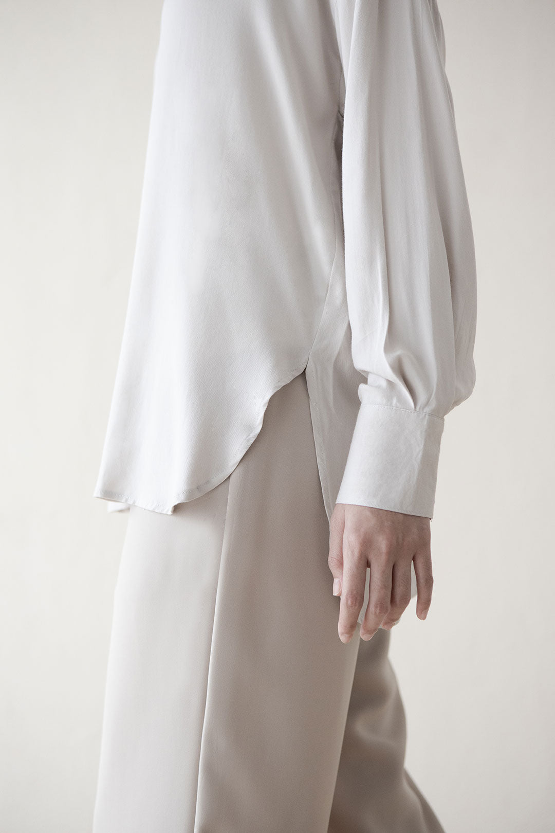Light Grey Huda