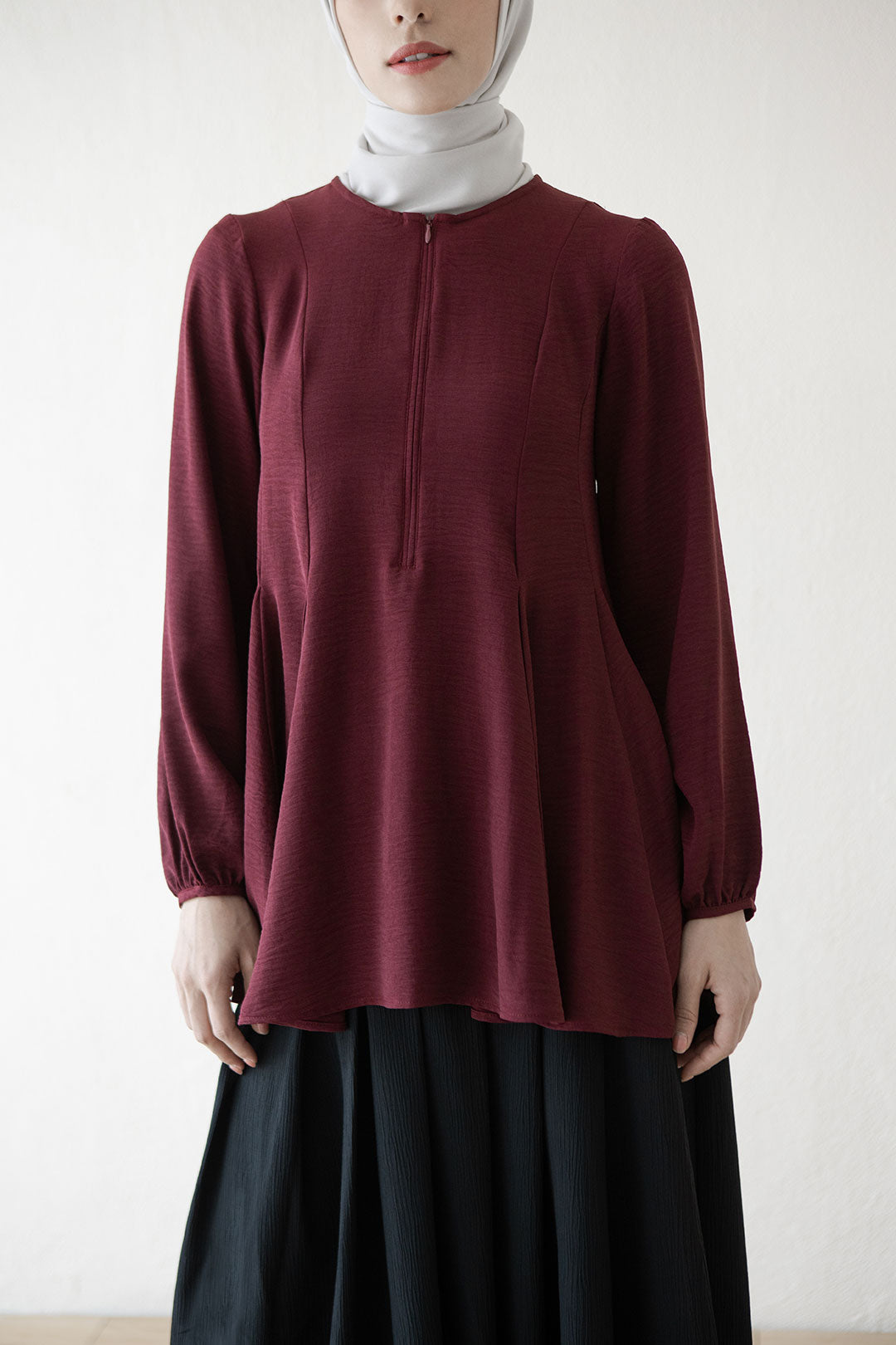 Deep Maroon Dirandra