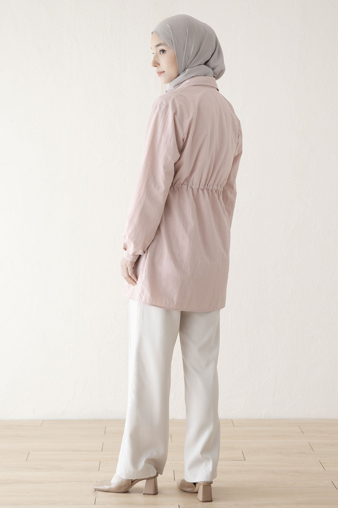Mauve Amina