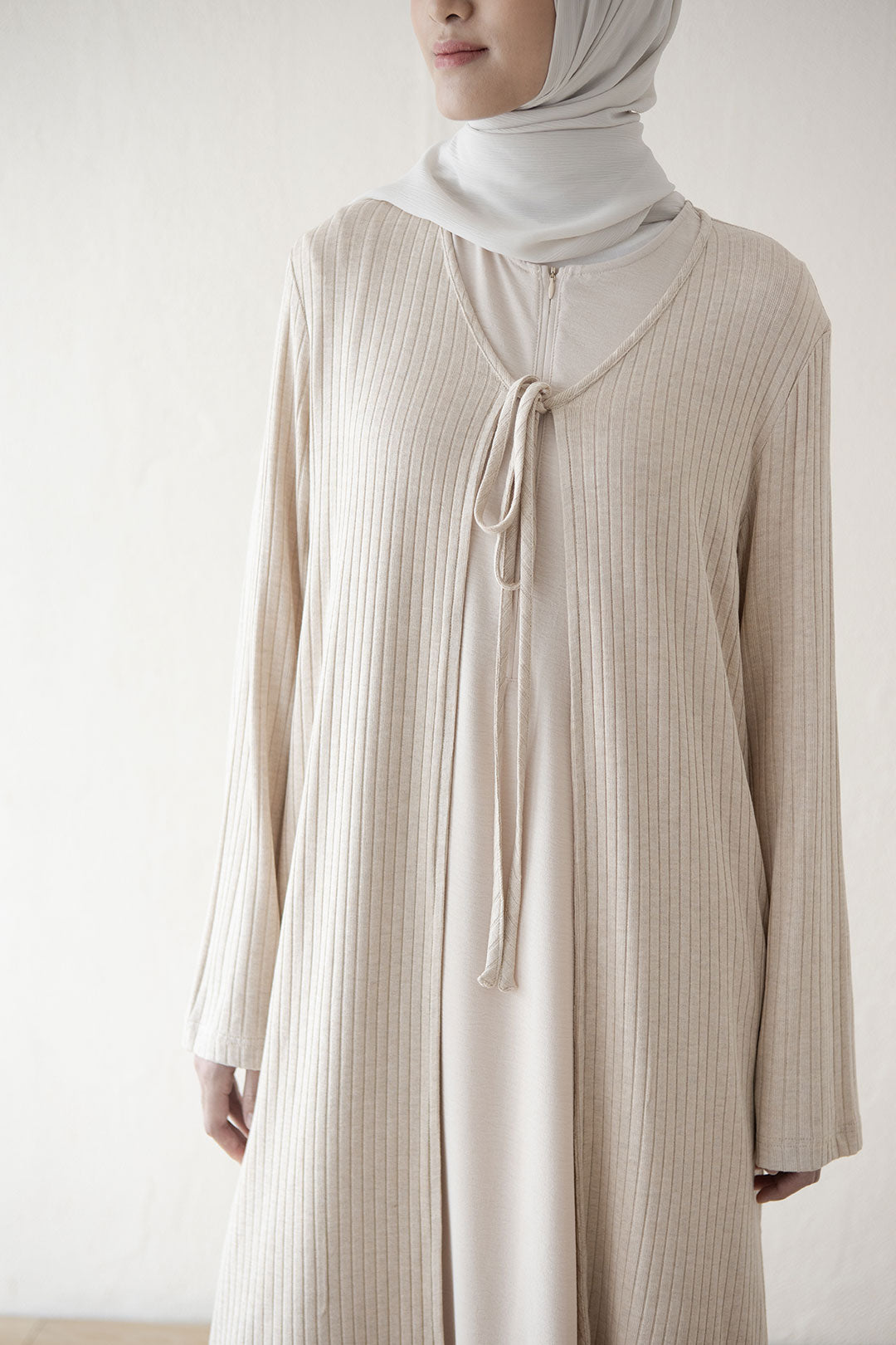 Sand Ruci Outer