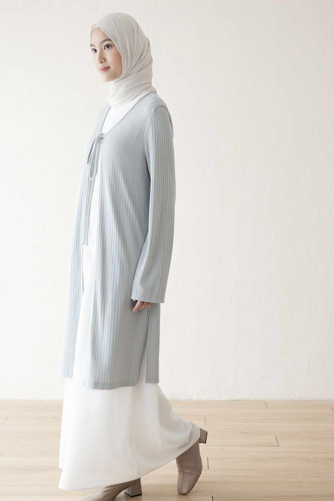 Dusty Blue Ruci Outer