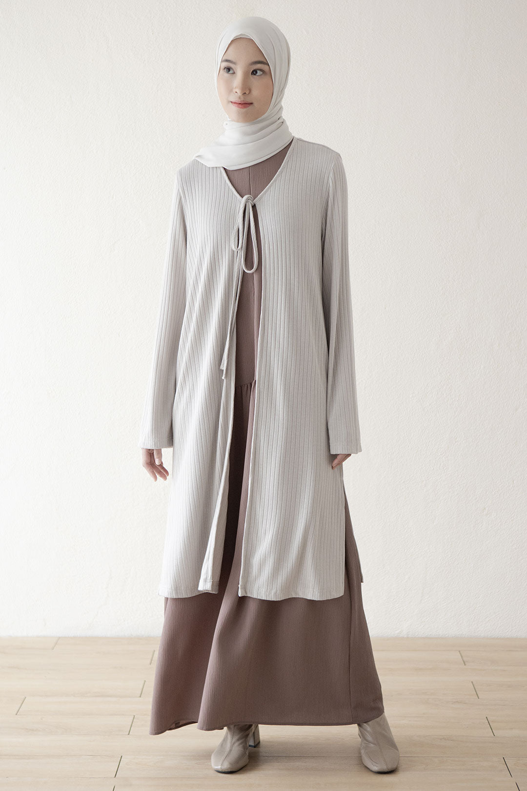 Oat Ruci Outer