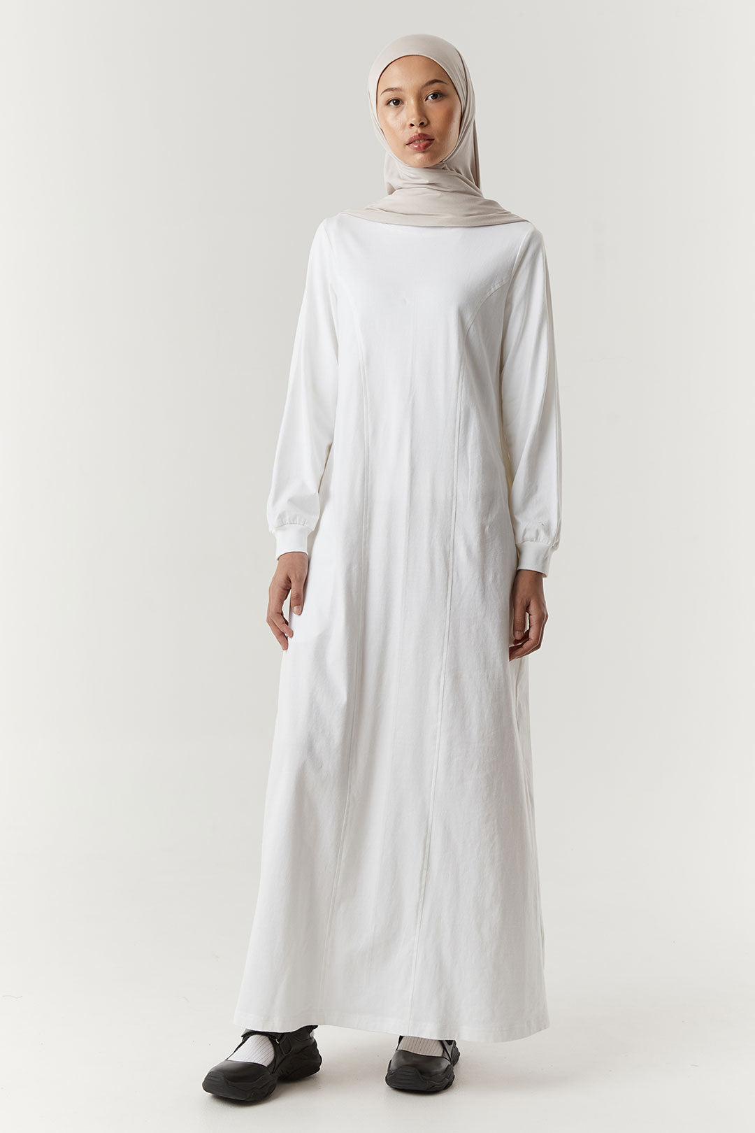 Offwhite Akandra