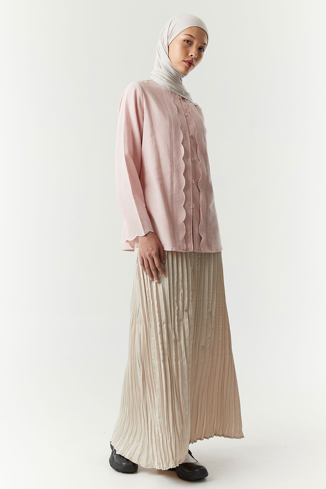 Blush Isvara