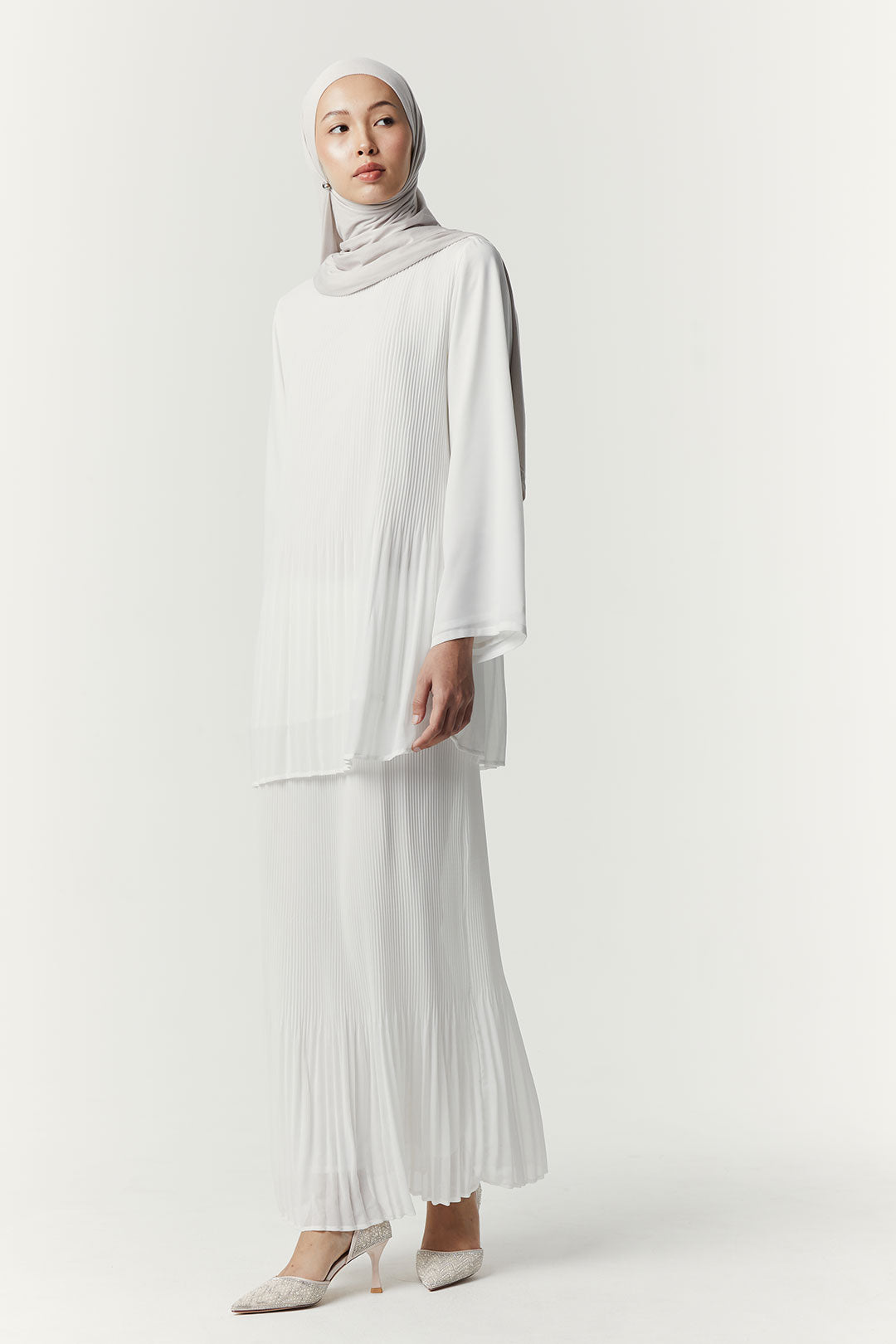 Offwhite Ellinari