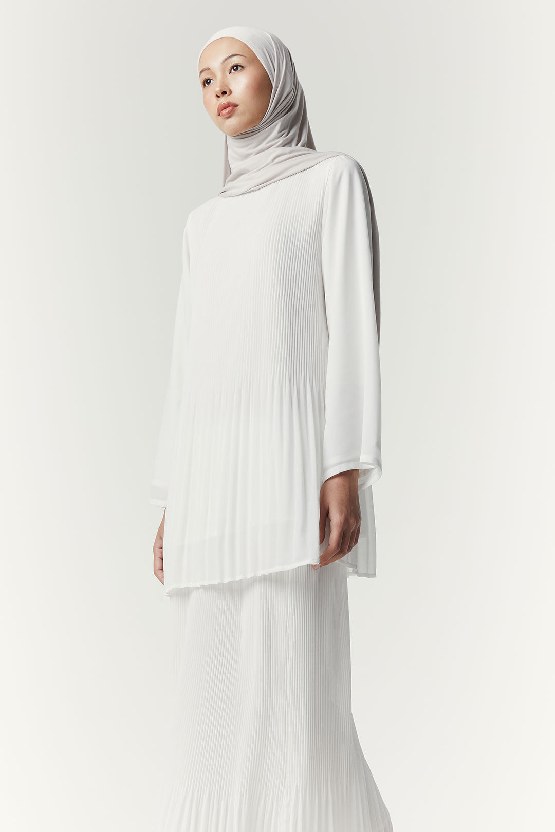 Offwhite Ellinari