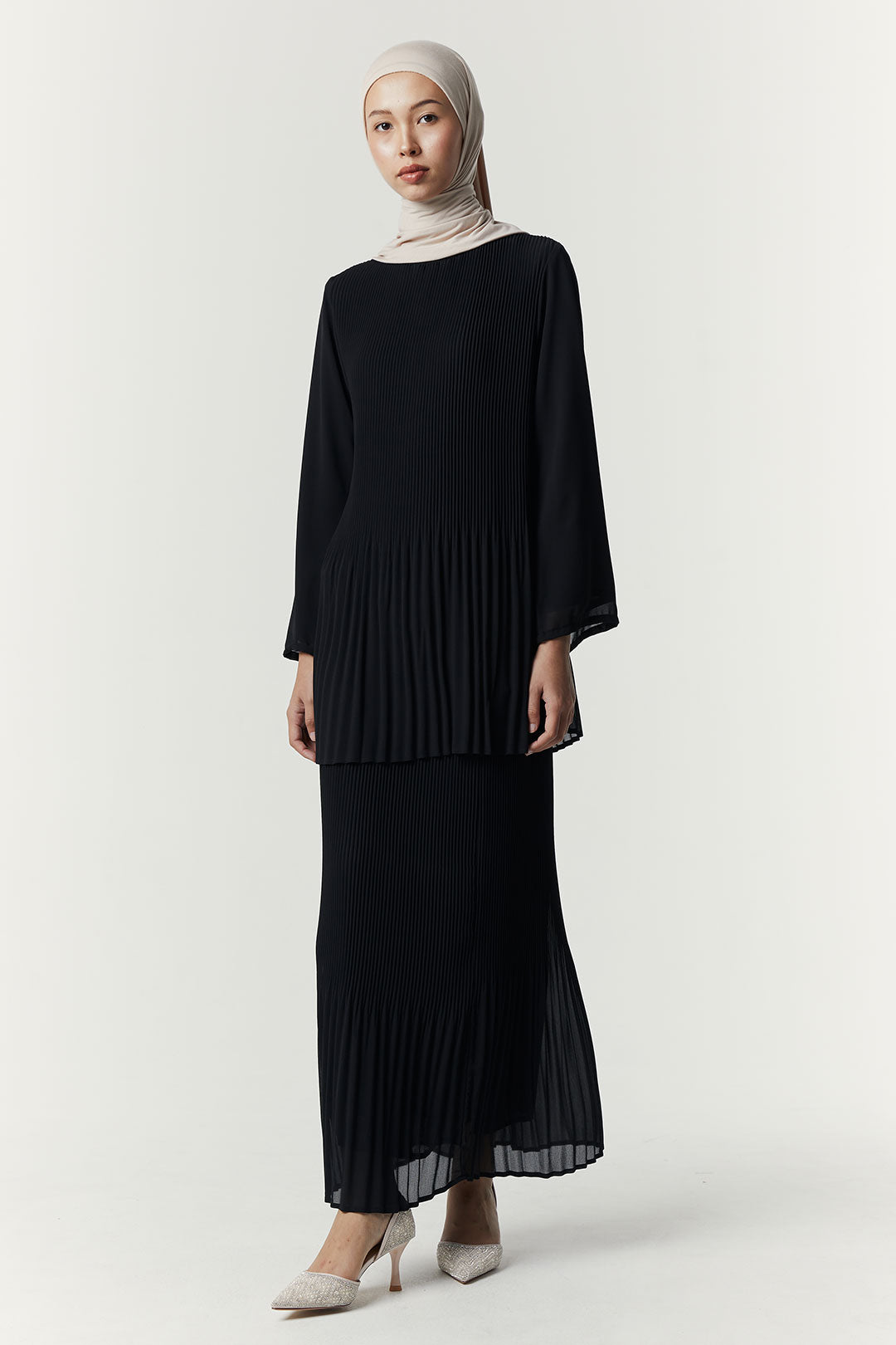 Black Ellinari