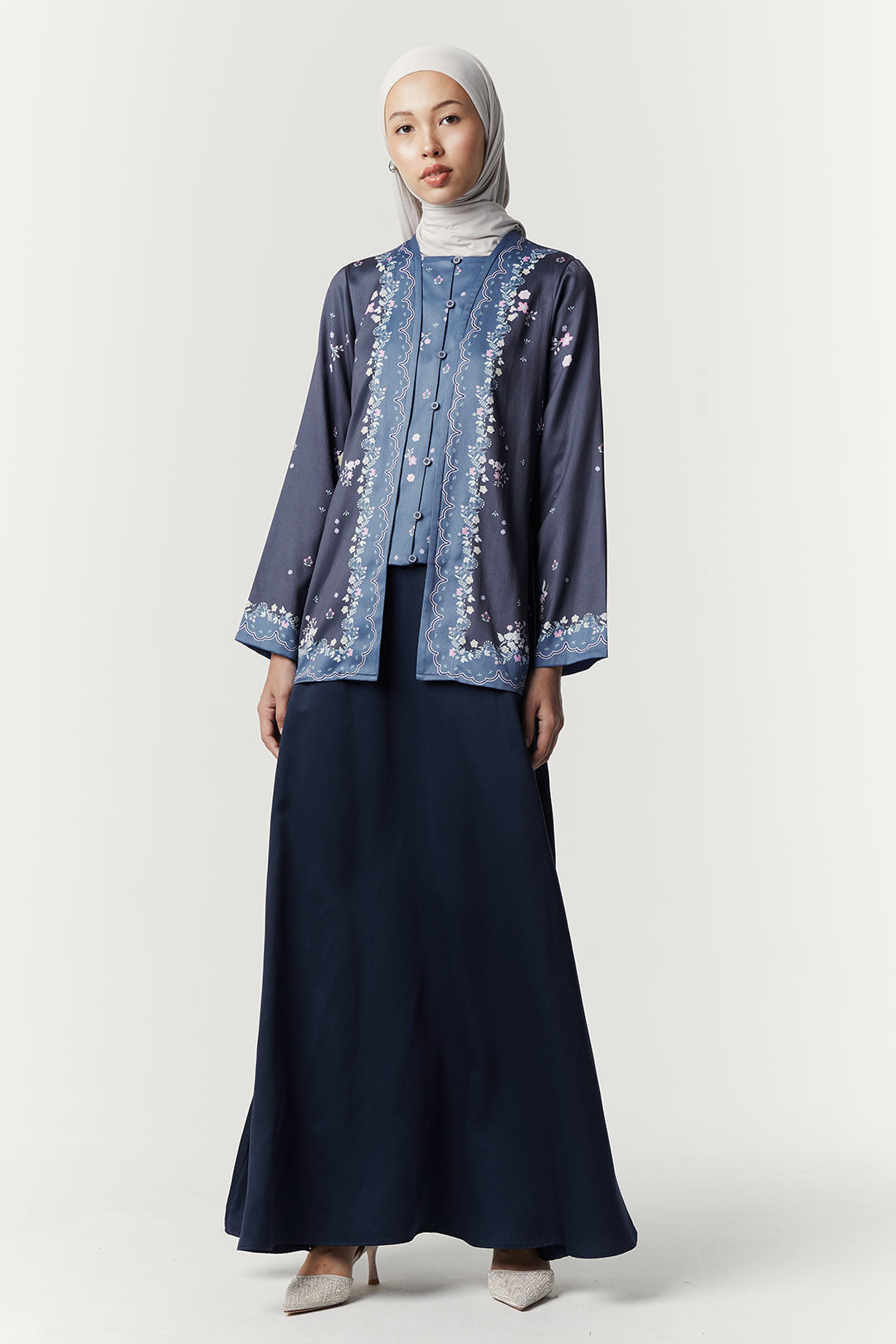 Navy Liranti