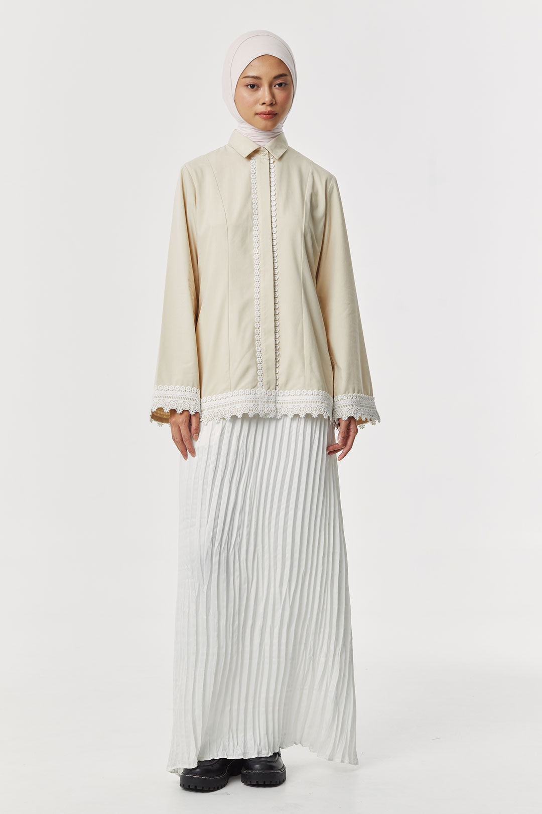 Cream Asha Lyre