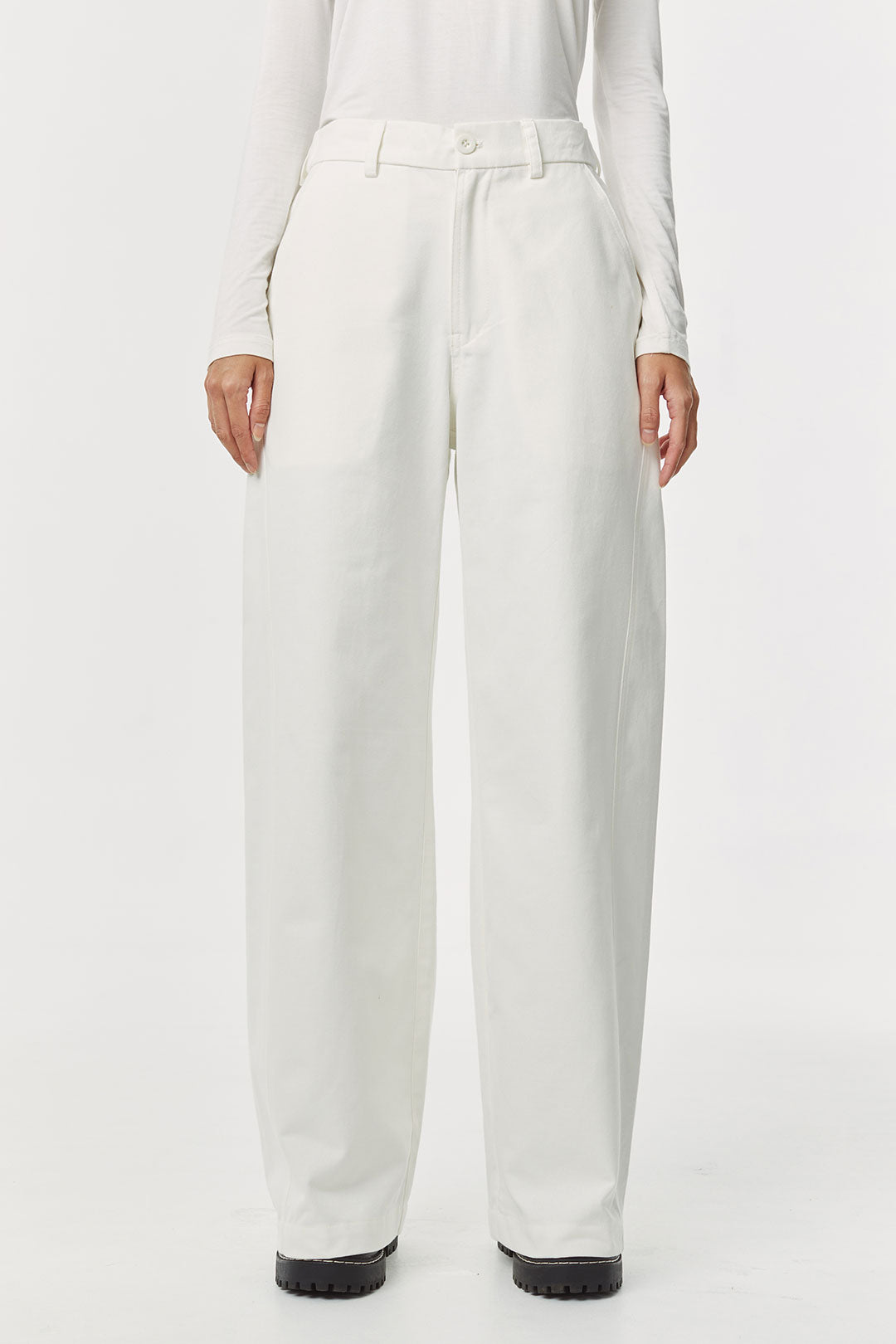 Offwhite Nyra