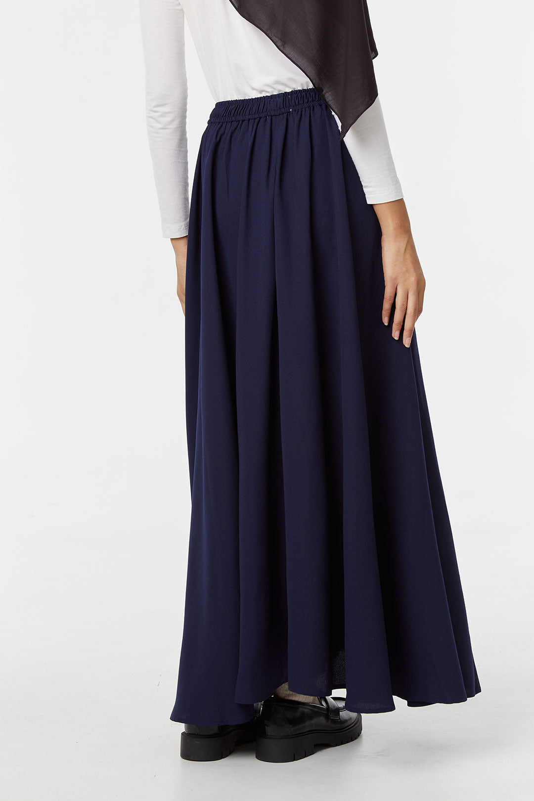 Navy Taraka