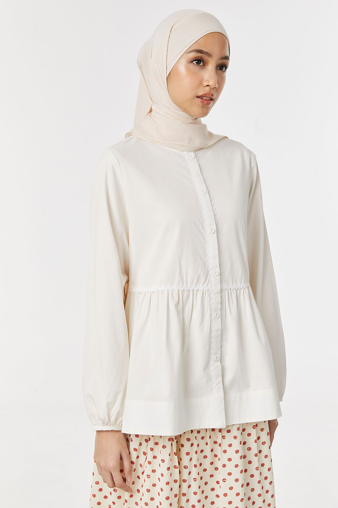 Offwhite Veda