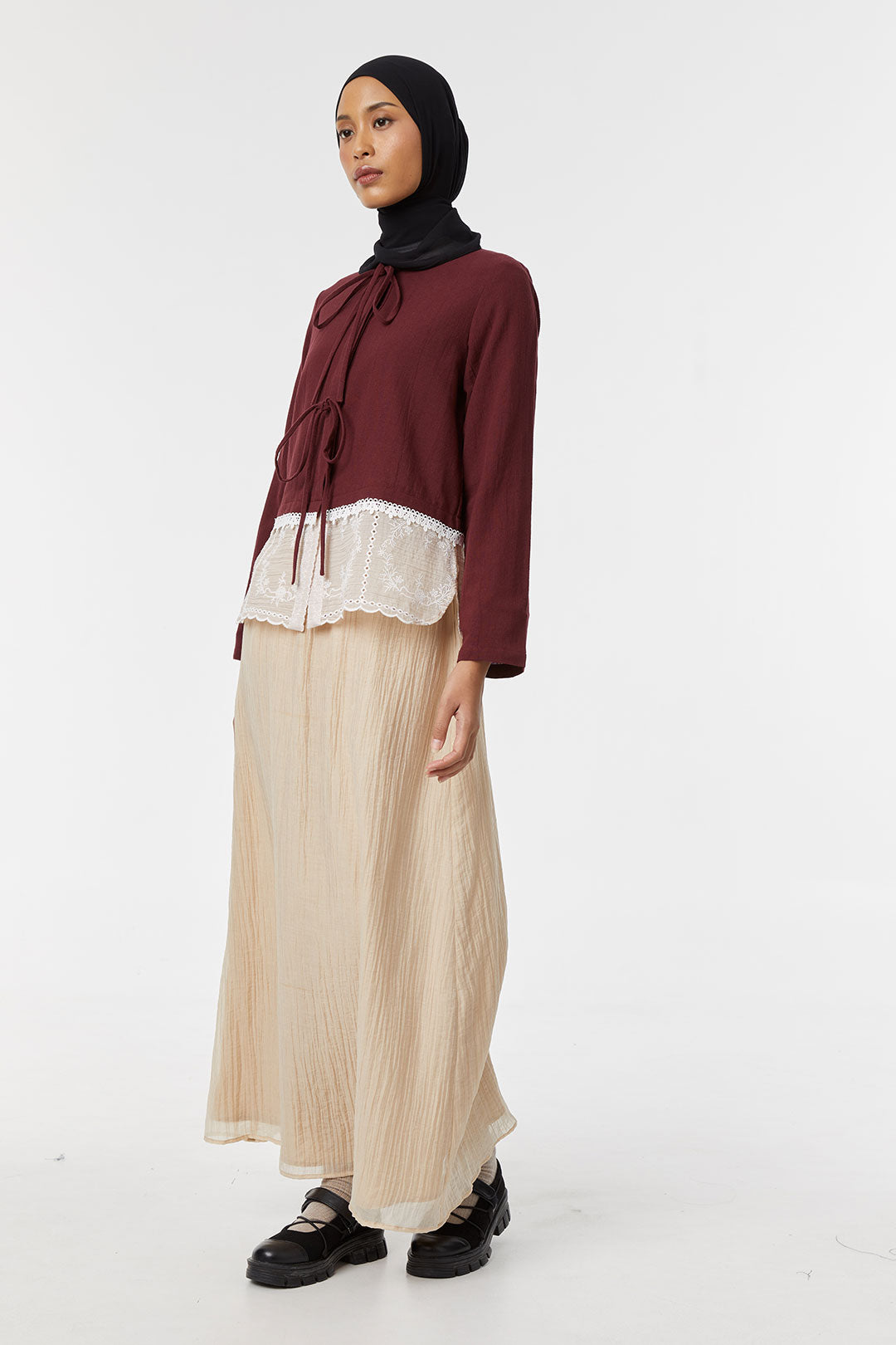 Maroon Esha