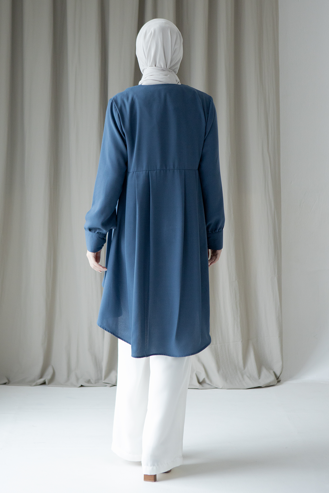 Offwhite Binar