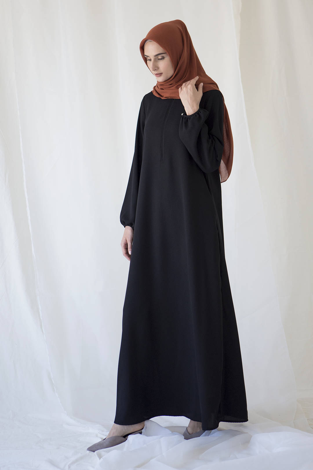 Basic Sada Black