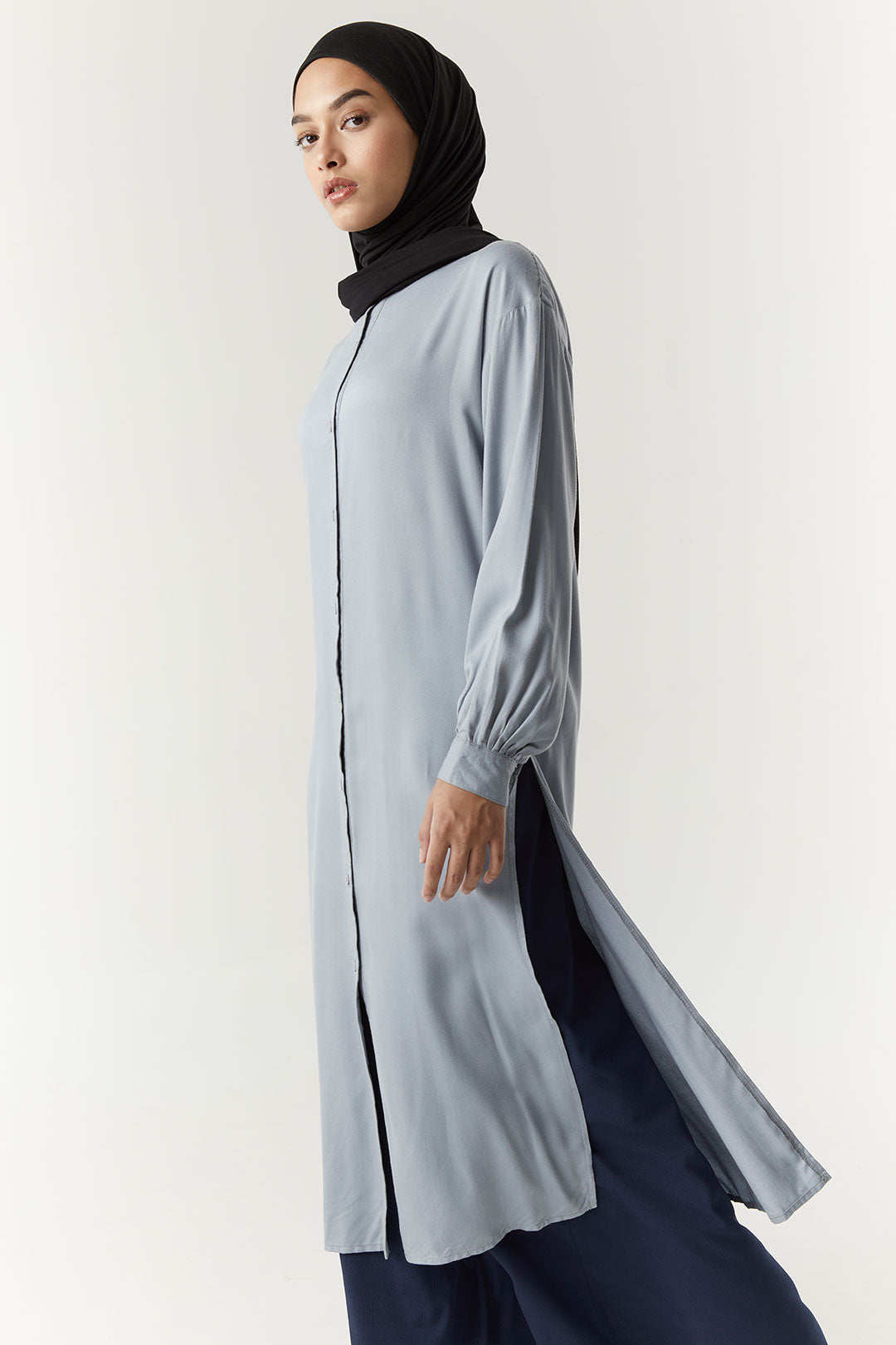 Light Blue Tari