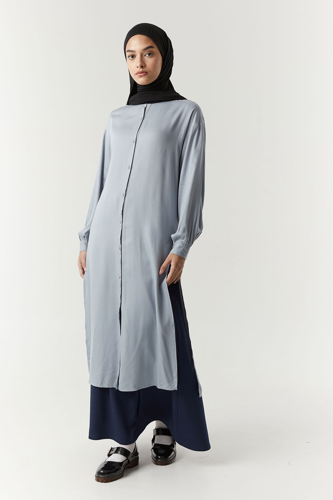 Light Blue Tari