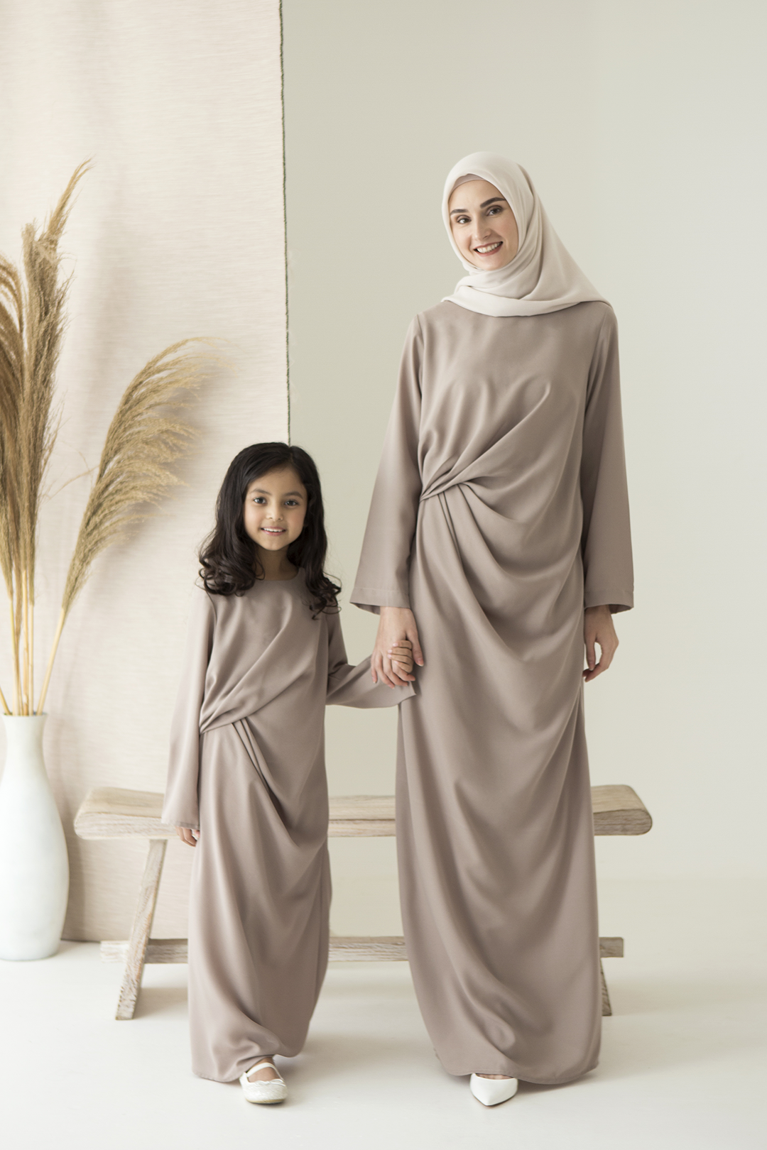 Taupe Sasmaya Kids