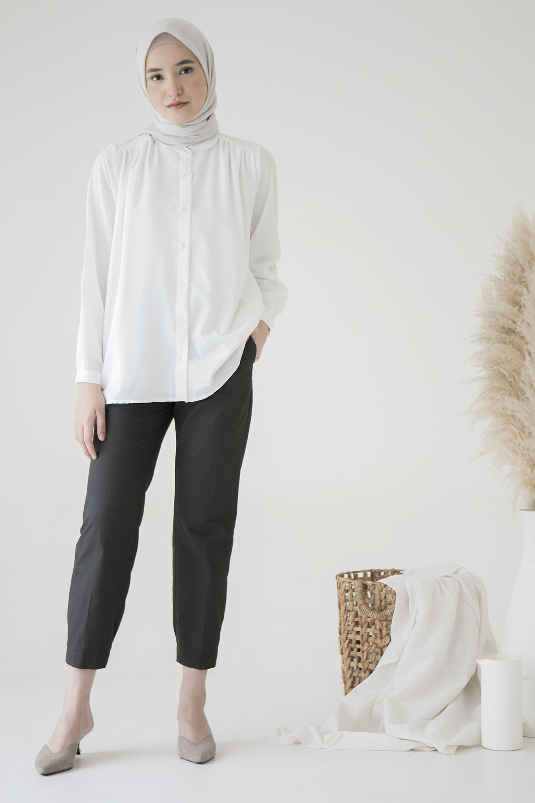 [DEFECT MINOR] Offwhite Anya