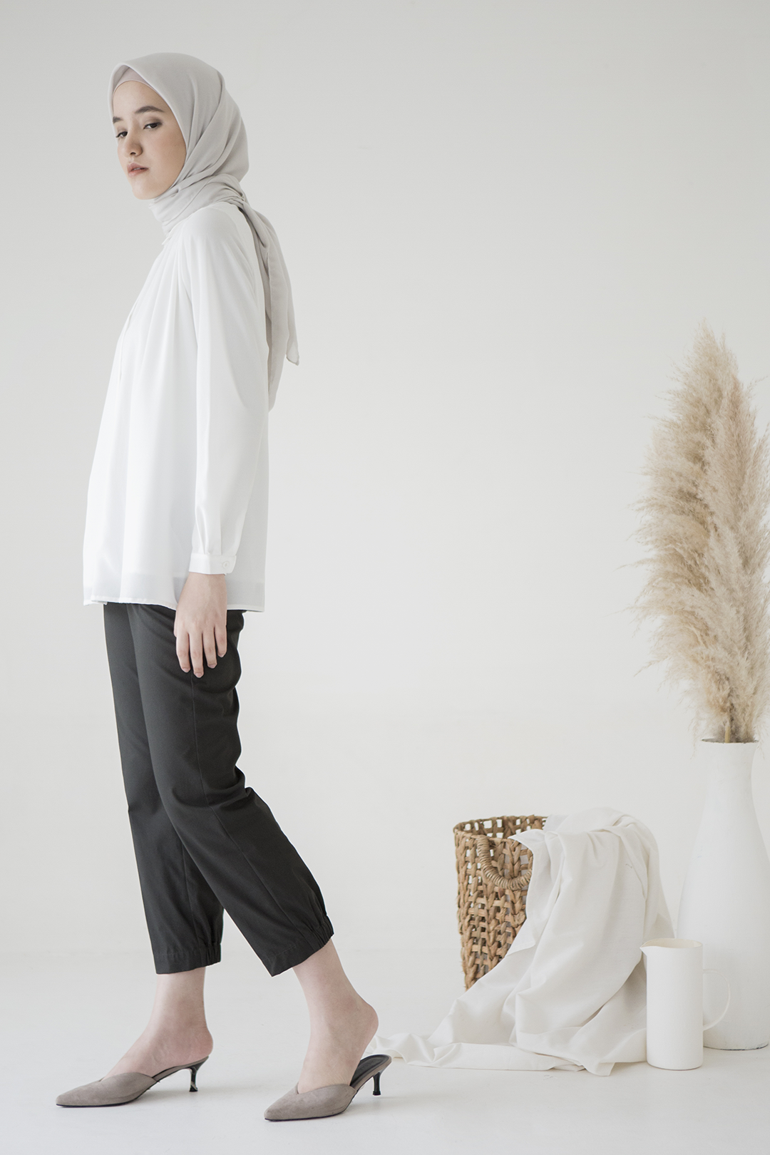 [DEFECT MINOR] Offwhite Anya