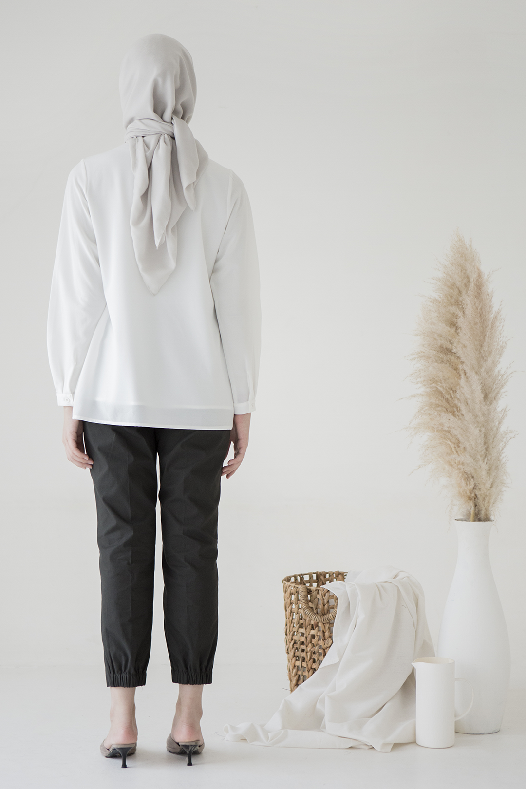 [DEFECT MINOR] Offwhite Anya