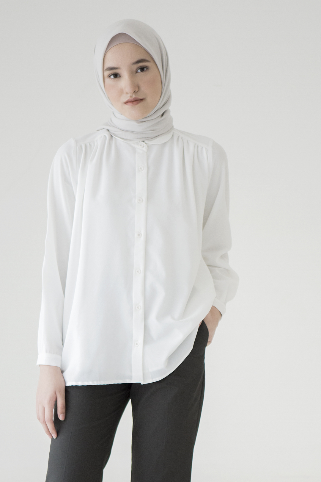 [DEFECT MINOR] Offwhite Anya