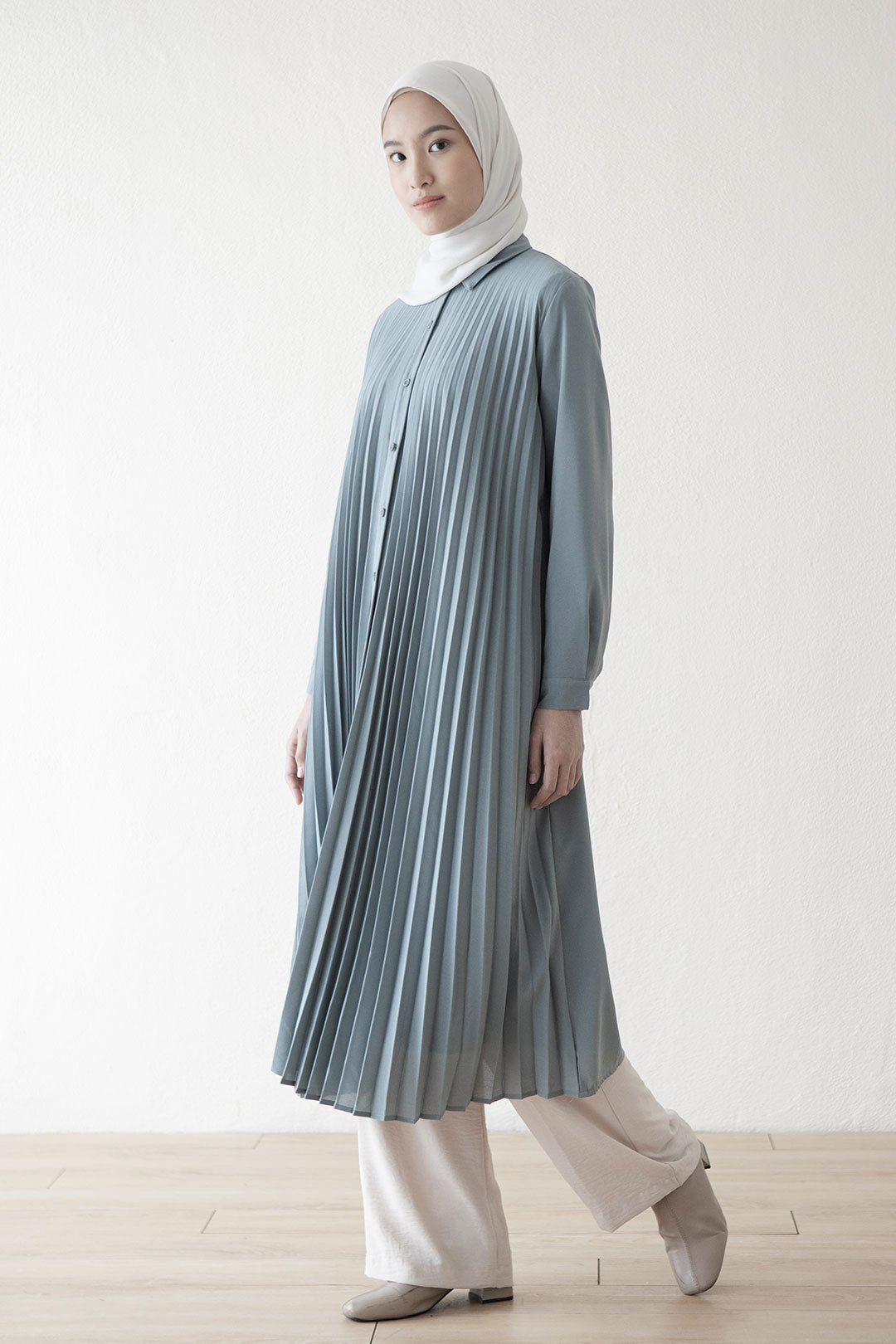 Dusty Blue Vikrama
