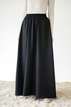 Black Renjana Skirt