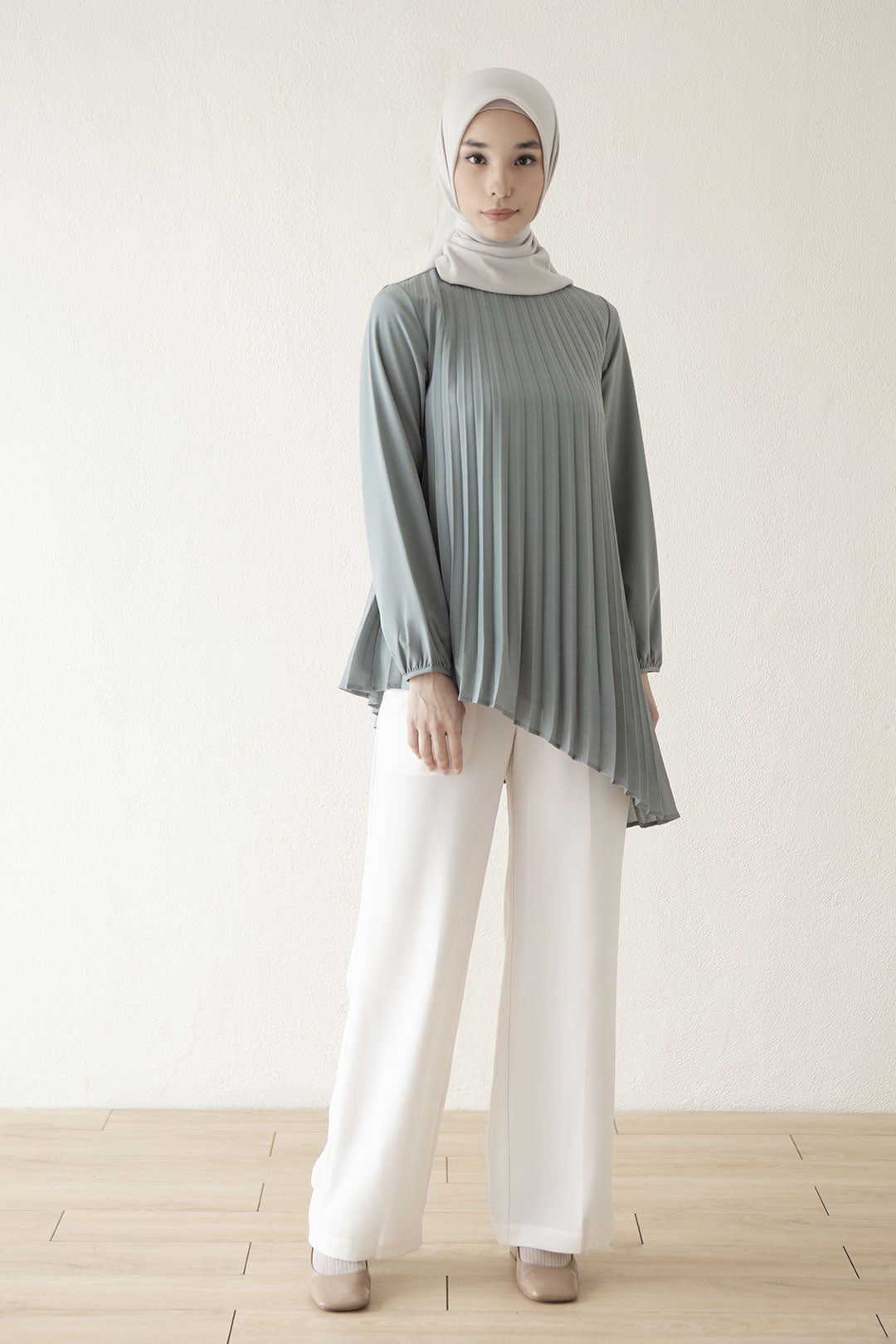 Dusty Blue Bintari