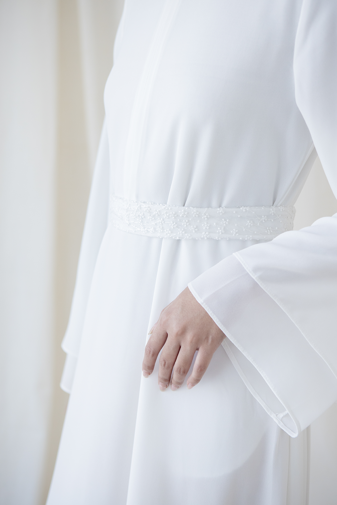 [DEFECT MINOR] Offwhite Sastra