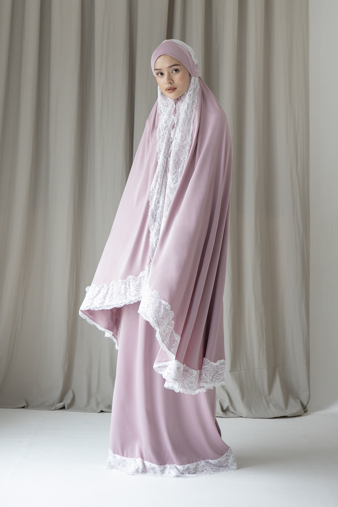 Soft Mauve Advaya