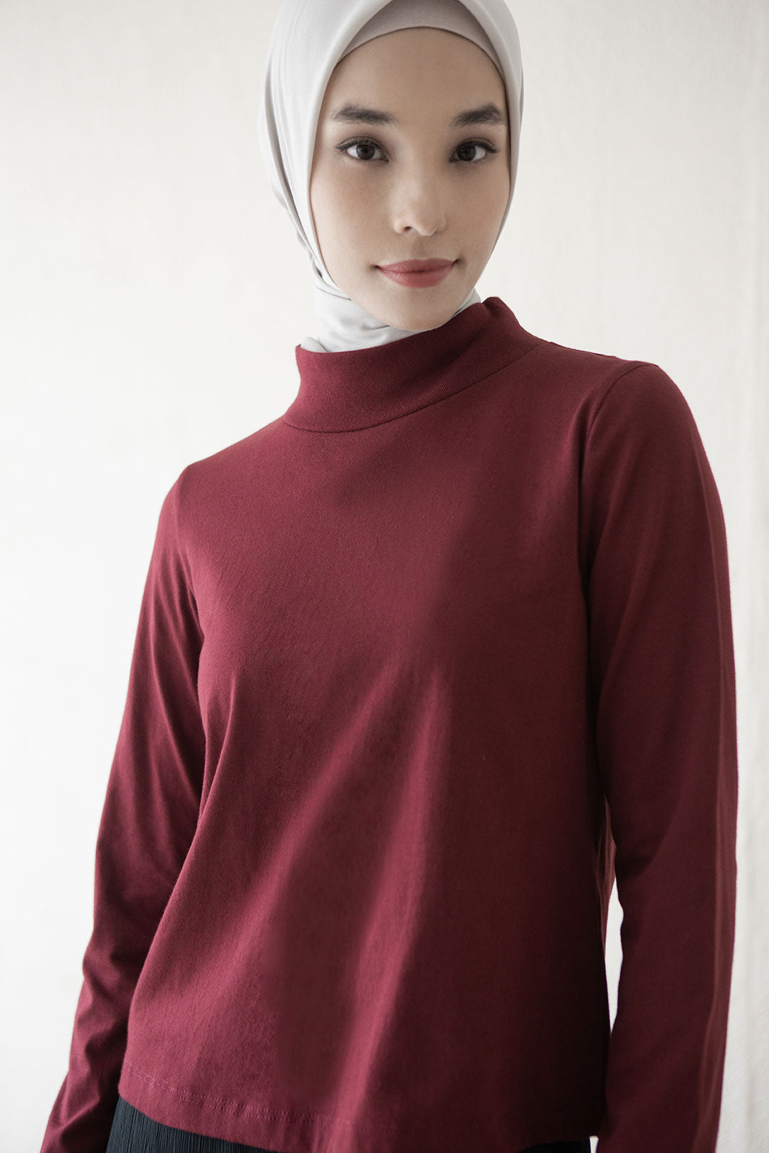 Burgundy Nararya