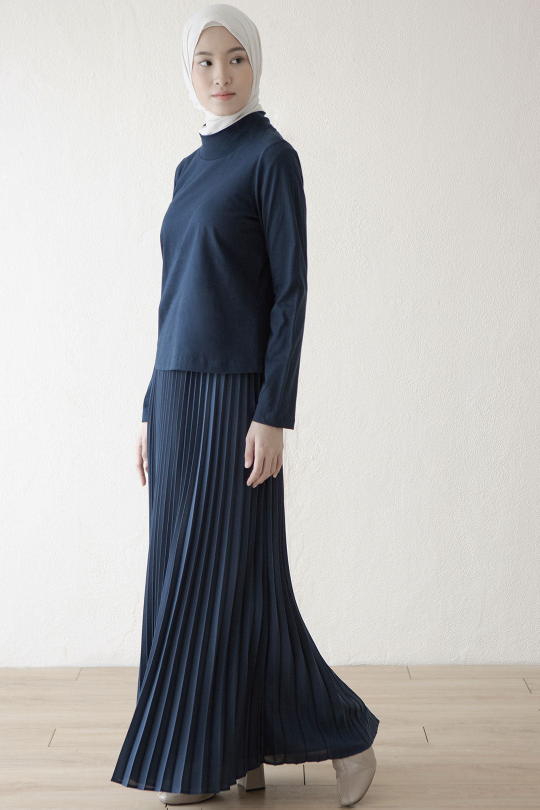 Midnight Blue Nararya