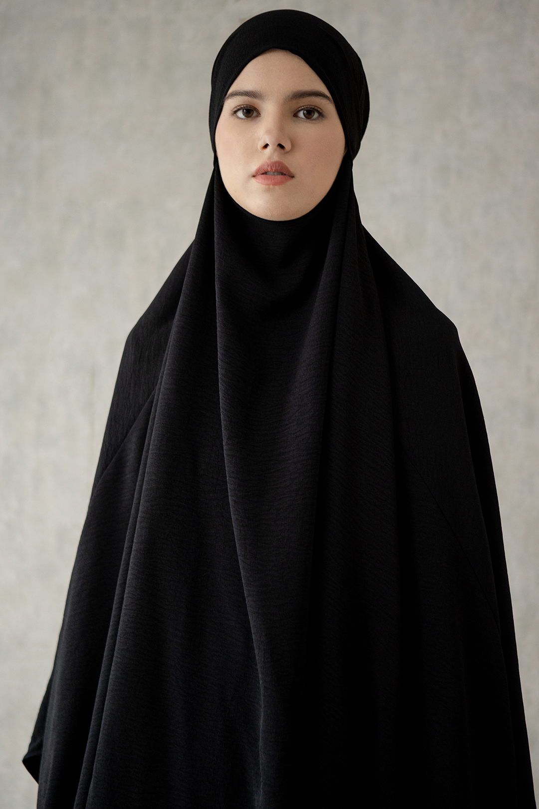 Black Noor Hijab