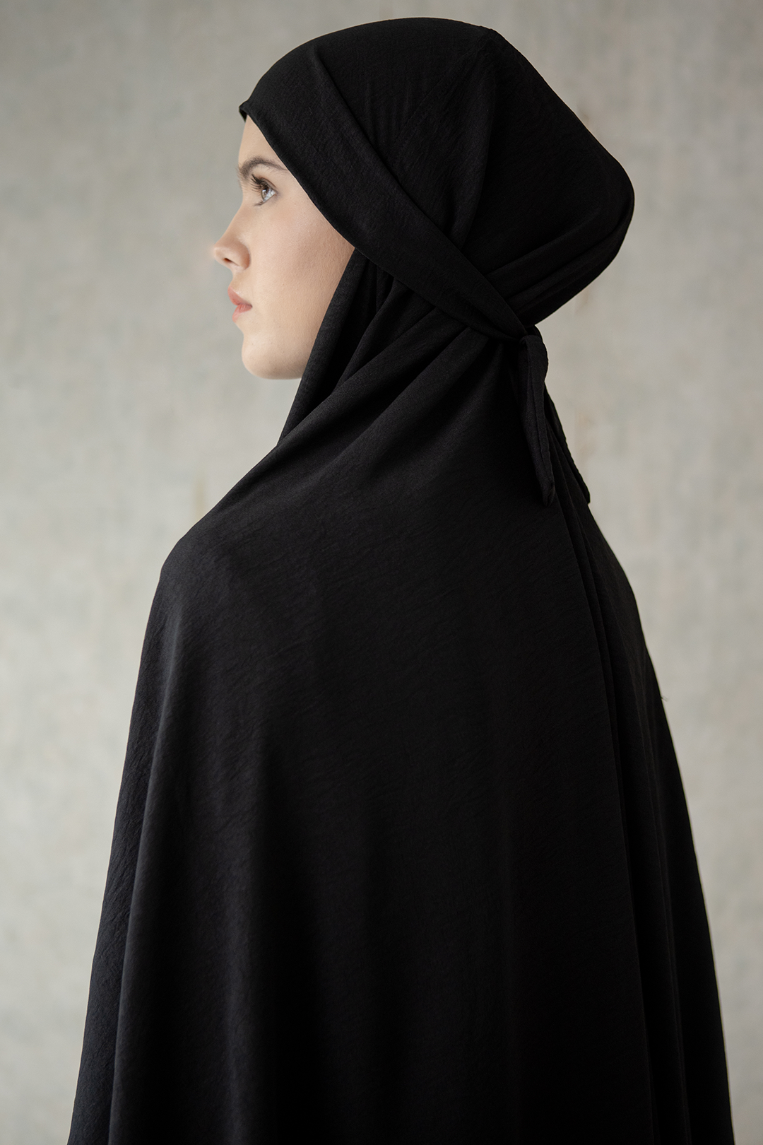 Black Noor Hijab