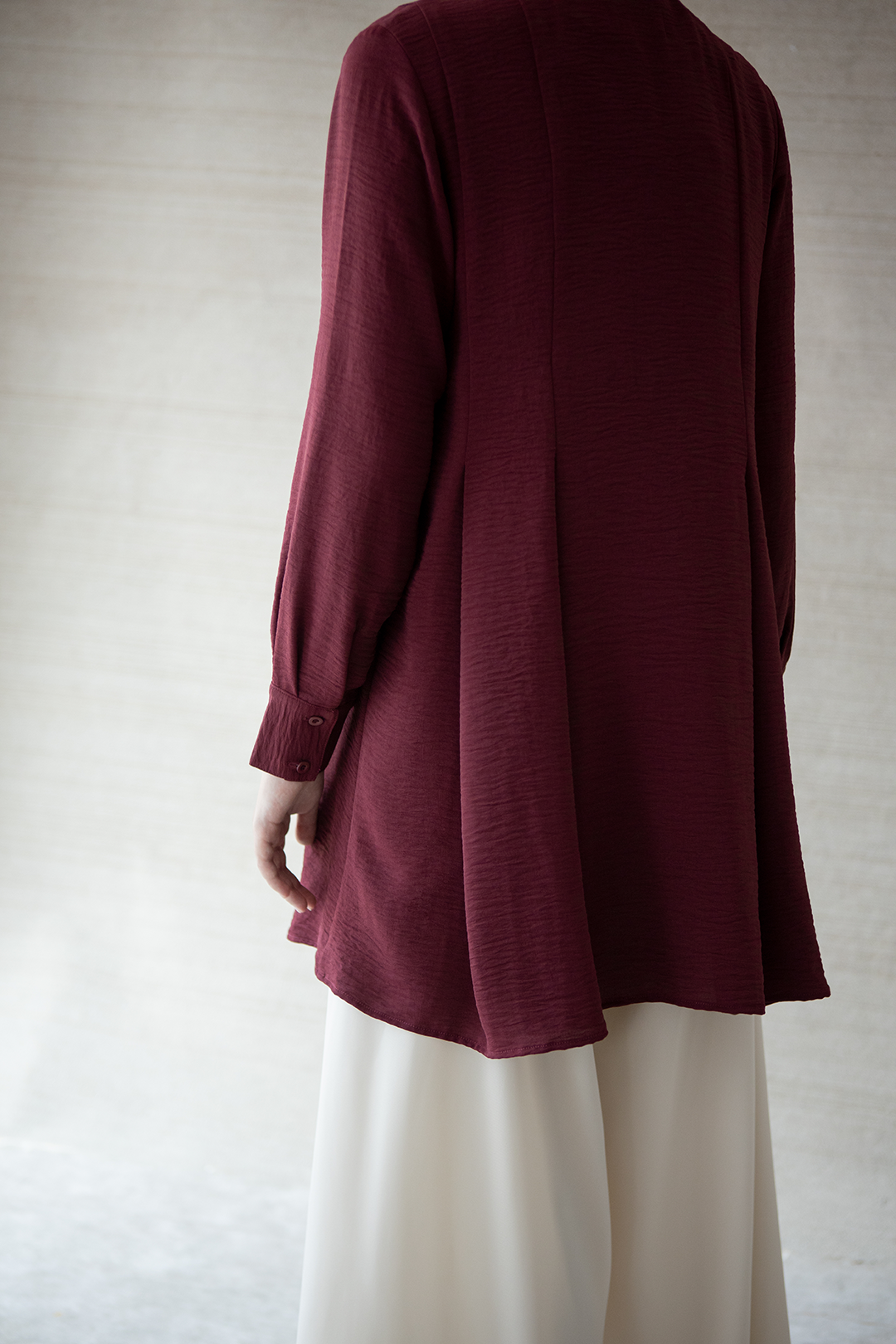 Deep Maroon Anggita