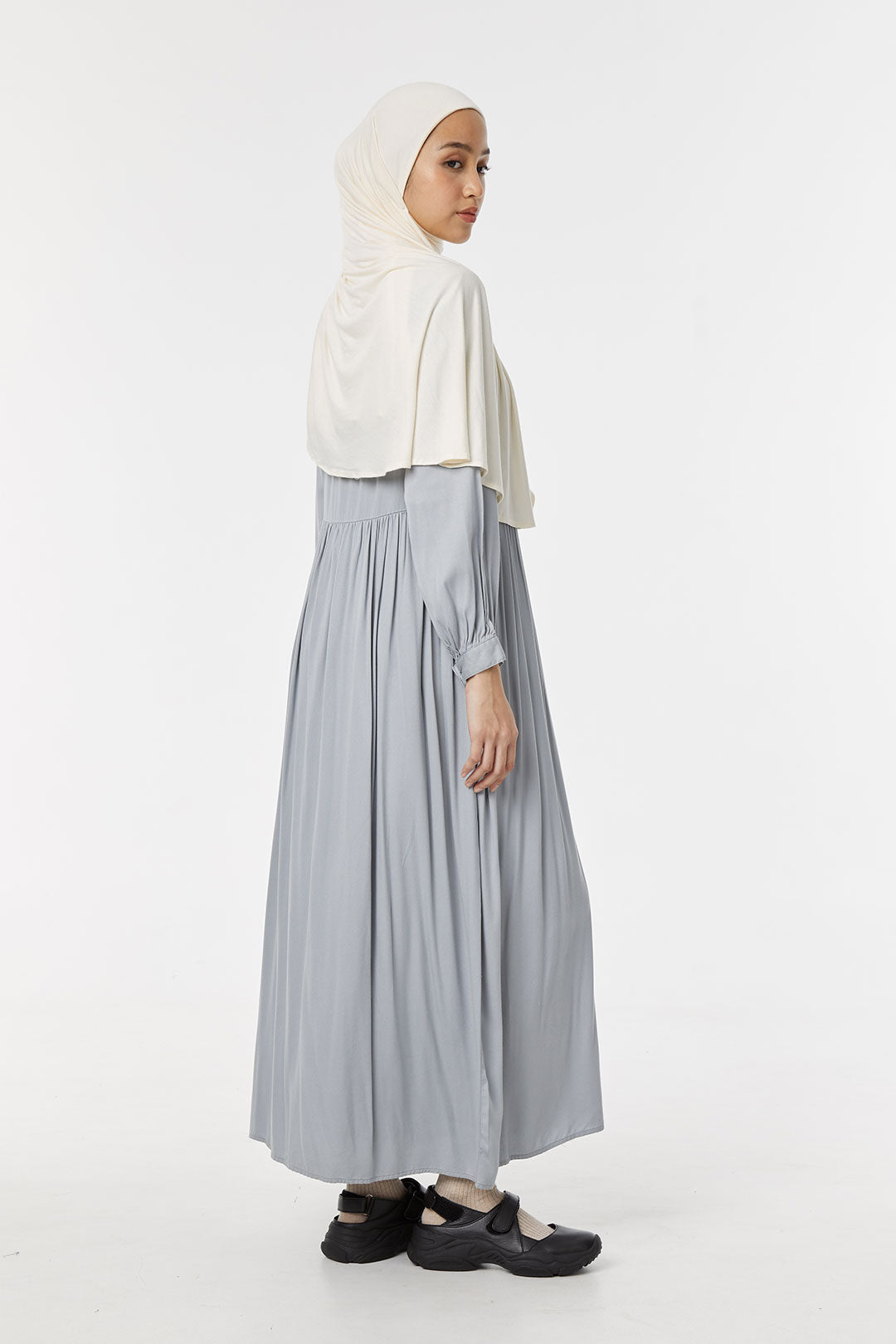 Light Blue Mahreen