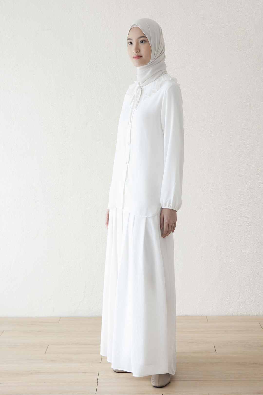 Offwhite Renjani