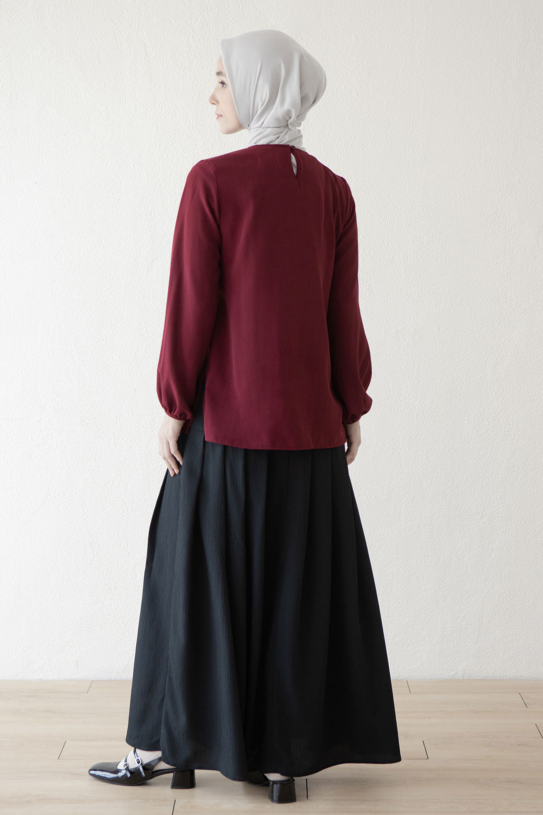 Maroon Sastra
