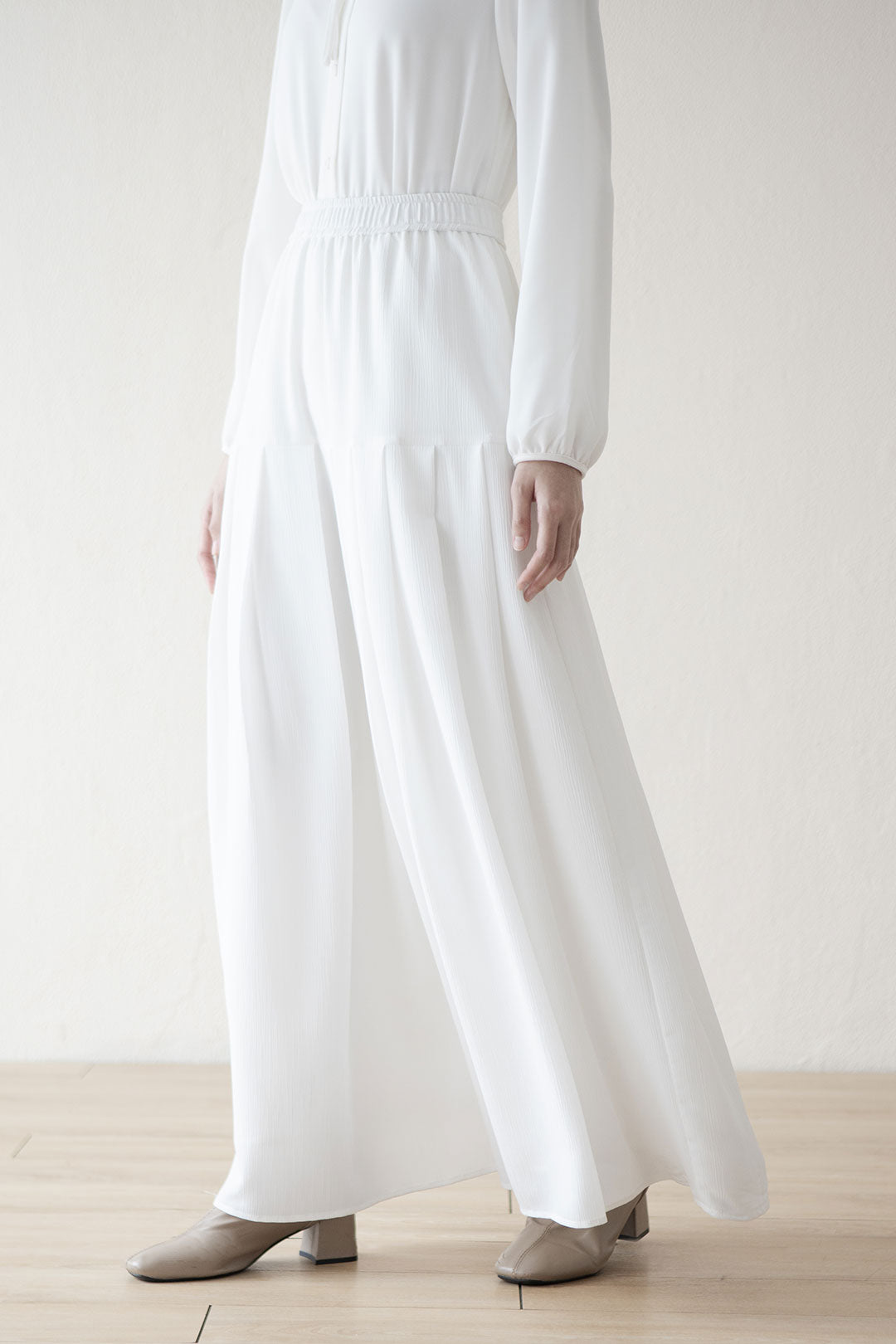 Offwhite Sharvani Skirt