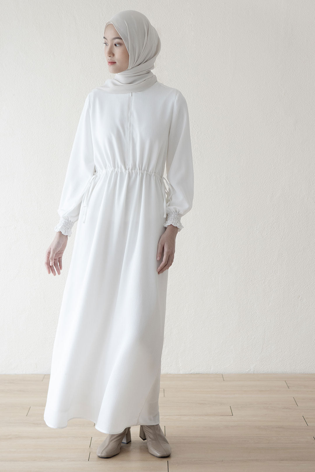 Offwhite Ishani Dress