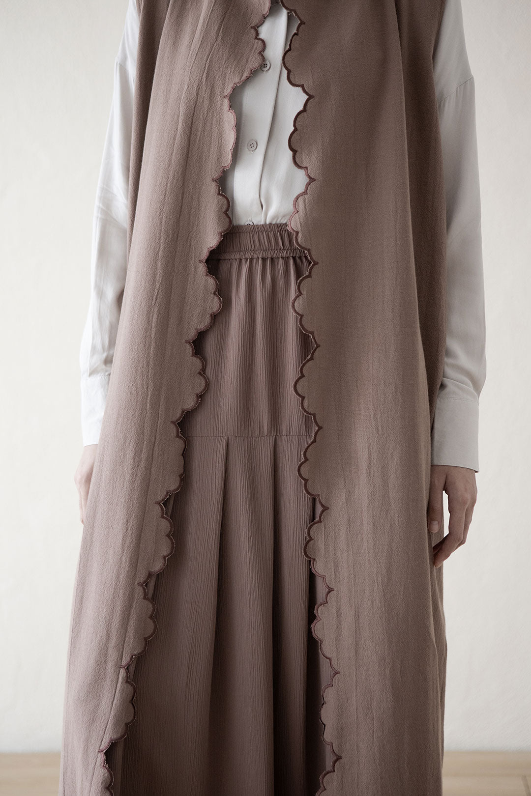 Milo Ravika Outer
