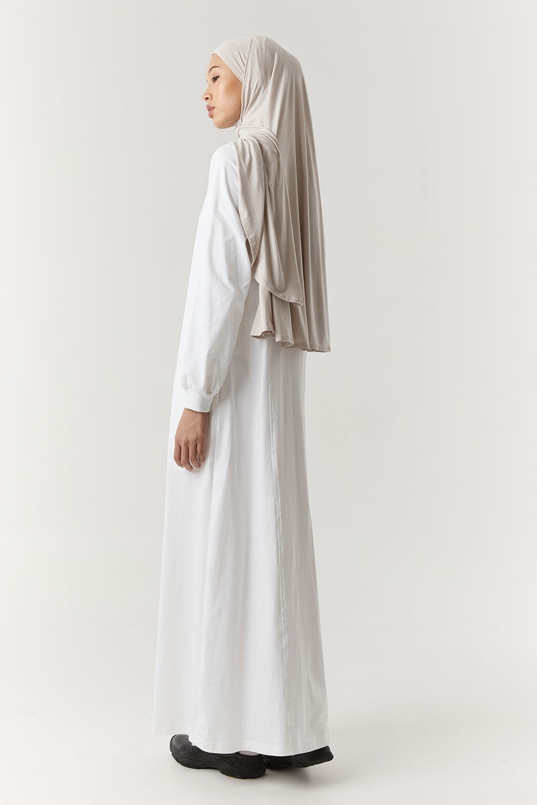 Offwhite Akandra
