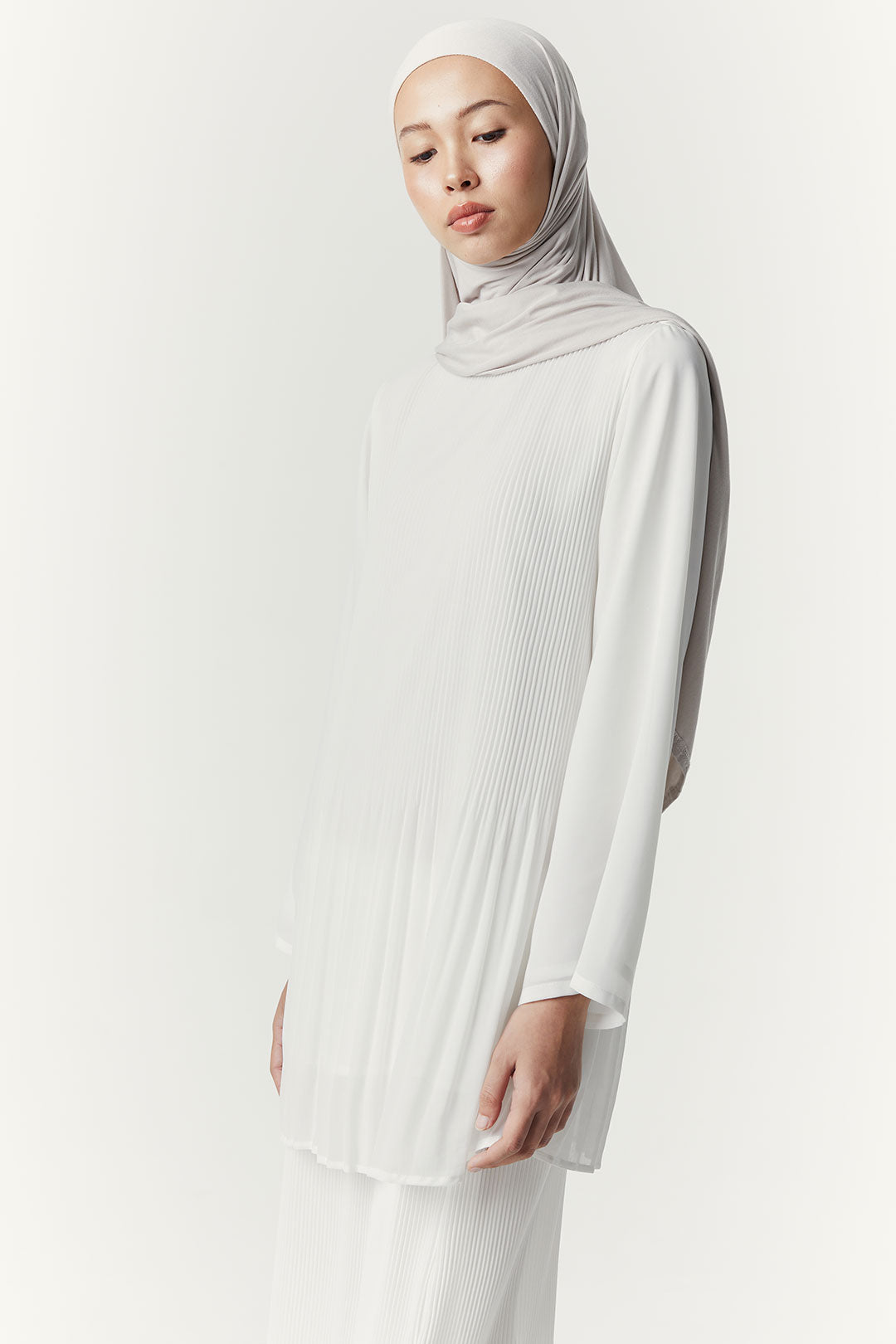 Offwhite Ellinari