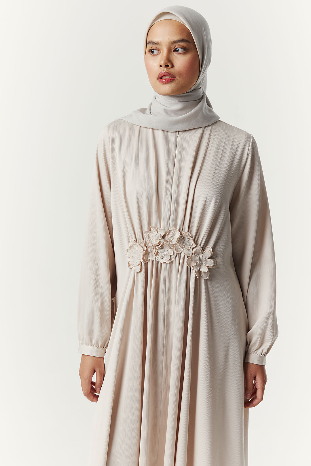 Beige Sekar Kinanthi